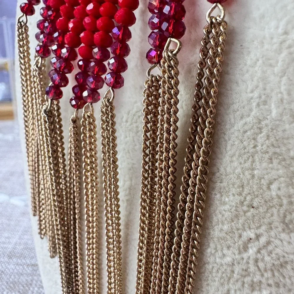 Elegant Red and Gold Glass Beaded Necklace